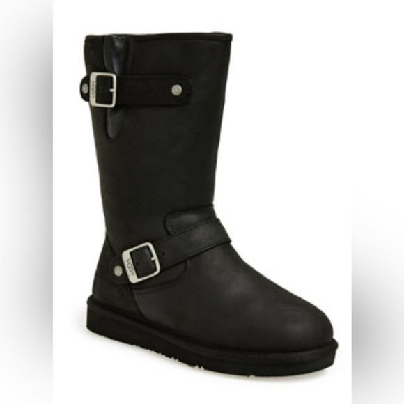 UGG Kensington Sutter Boots in Black Leather ✨ - Picture 4 of 8